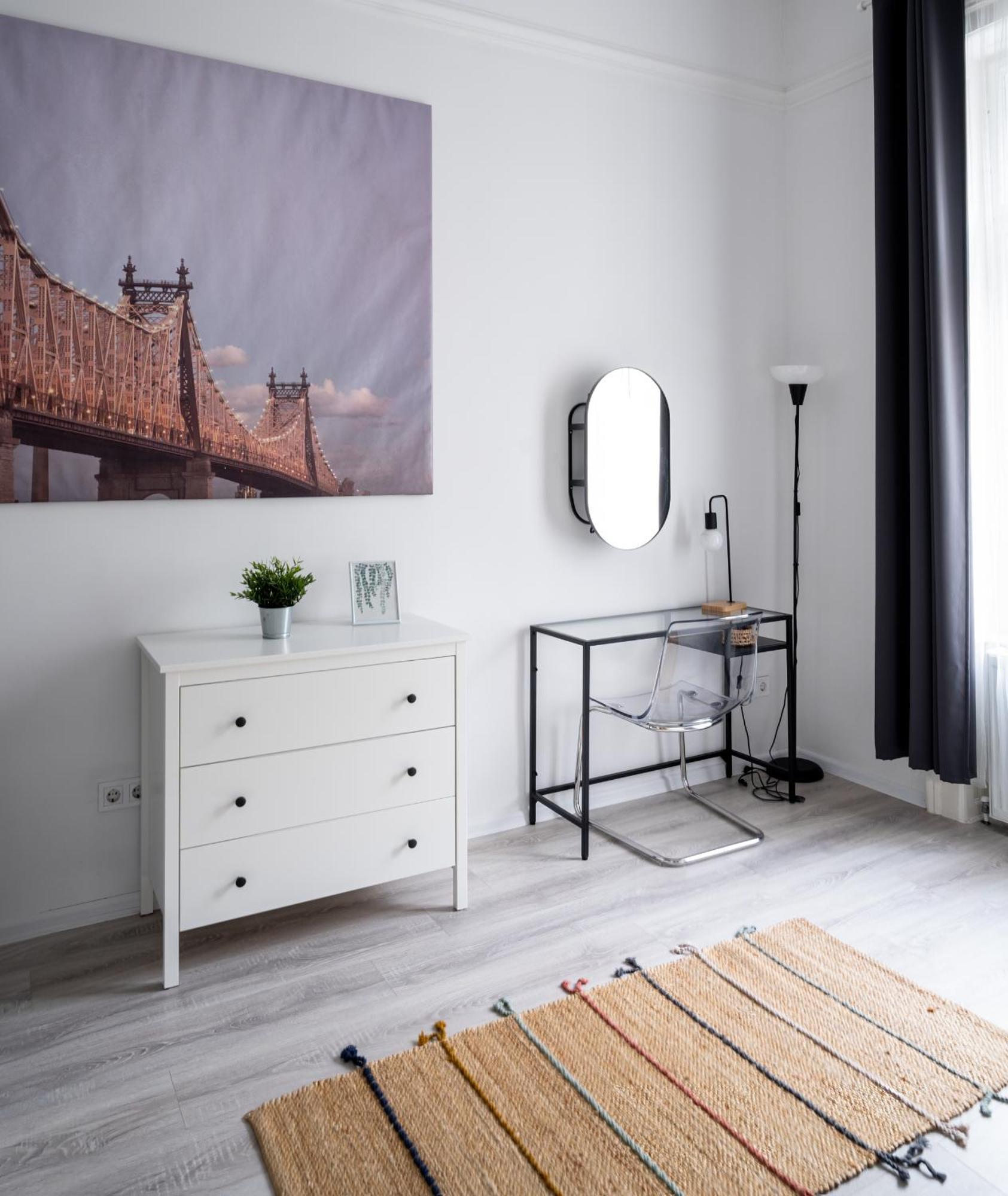Perfect Location,Newly Decorated Modern, Large Place 60 M2, Really Quiet So You Can Have A Good Night Sleep, Ac, Netflix, Smart Tv, High-Speed Internet, World Famous New York Cafe Only 10 Minutes Walk Budapest Extérieur photo